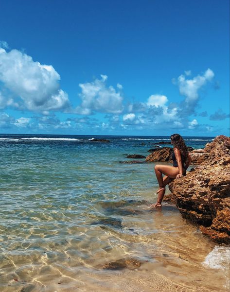 Você já ouviu falar em Morro de São Paulo? Esse paraíso fica na Bahia e tem praias incríveis 😍 Vem ver! Watch Wallpaper, Instagram Theme, Instagram Blog, Summer Photos, Beach Vibes, Beach Vibe, Salvador, Lightroom, Brazil