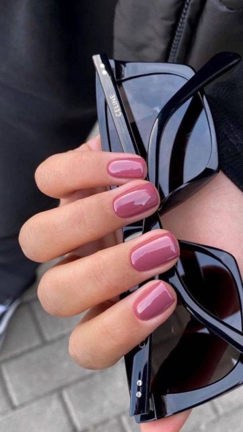 Gel Manicure Simple, Biab Nails Inspiration, Fall Transition Nail Colors, Minimal Nails, Casual Nails, Fall Transition, Neutral Nails, Elegant Nails, Manicure Y Pedicure