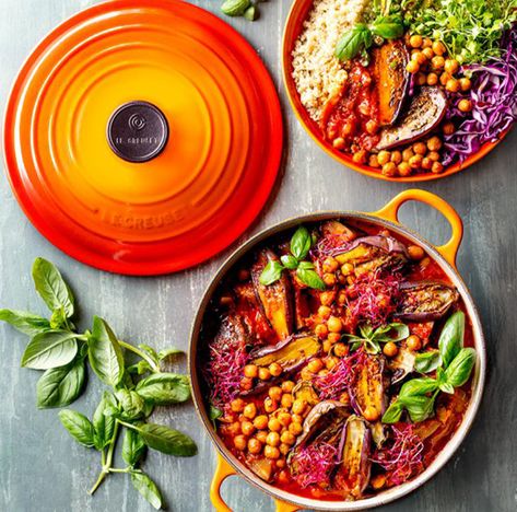 Le Creuset Dutch Oven Recipes, Lentil Ragu, Vegan Butter Chicken, Vegan Dinner Party, Vegan Dinner Ideas, Le Creuset Recipes, Cherry Tomato Pasta, Chilli Recipes, Artichoke Recipes