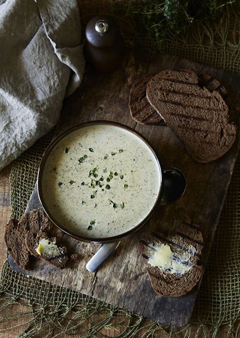 Mushroom Zucchini Recipe, Creamy Zucchini, Zucchini Soup, Nice Food, Italian Soup, Best Vegetarian Recipes, Low Carb Soup, People Food, Ketogenic Diet Recipes