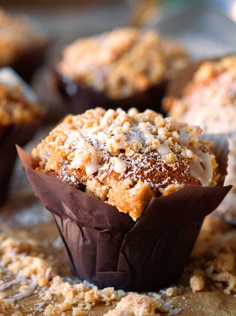 Muffin Christmas, Gingerbread Muffins, Christmas Morning Breakfast, Muffin Bread, Breakfast Muffins, Morning Breakfast, Breakfast Breads, Muffin Recipes, Christmas Morning