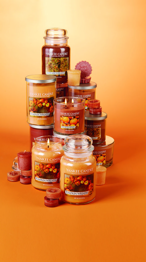 Yankee Candle Aesthetic, Scentsy Candles, Yankee Candle Scents, Candle Obsession, Yankee Candles, Bath Body Works Candles, Fall Fragrance, Candle Aesthetic, Candle Inspiration