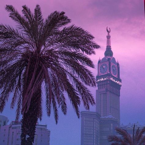 Ipad Air Wallpaper, Violet Aesthetic, Dream Images, Lavender Aesthetic, Dream Vacations Destinations, Islamic Wallpaper, Islamic Pictures, Makkah, Purple Aesthetic