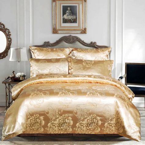 👉 Comment "Shop" order this item 👈 Luxury Floral Duvet Cover with Pillowcase Eur Couple Comforter Bed Quilt Cover Wedding Bedding Set, Queen/Full/King 👇 Brand : Anqianny package include:Â 1pc Duvet cover + 2pcs pillowcases Material: 100% Microfiber Details: the quilt cover adopts invisible zipper, and the pillow case adopts envelope type Features: no fading, shrinkage, pilling, deformation and super soft. https://postdolphin.com/t/LOANN Jacquard Bedding, Cama King Size, Bed Quilt Cover, King Size Bedding Sets, Bed Quilt, Comforter Bed, Set Bed, Floral Duvet Cover, Gold Luxury