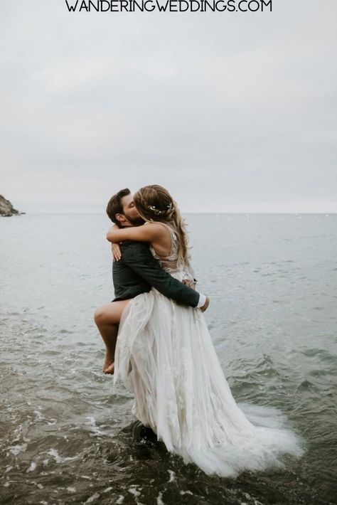 beach wedding ideas Catalina Wedding, Beach Wedding Pics, Small Beach Weddings, California Beach Wedding, Island Elopement, Dream Beach Wedding, Elopement Planning, Boho Beach Wedding, Honey Moon