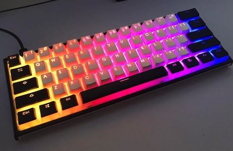 Mechanical gaming keyboard design. Custom RGB keyboard aesthetic. Rgb Keyboard Wallpaper, Custom Gaming Keyboard, Cool Keyboards, Keyboards Aesthetic, Keyboard Aesthetic, Custom Keyboards, Keyboard Hacks, Keyboard Design, Rgb Keyboard