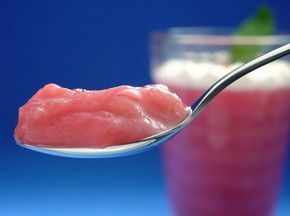 Norwegian Rhubarb Pudding Rhubarb Pudding, Best Rhubarb Recipes, Norwegian Cuisine, Nordic Recipe, Rhubarb Desserts, Norwegian Food, Scandinavian Food, Rhubarb Recipes, Swedish Recipes