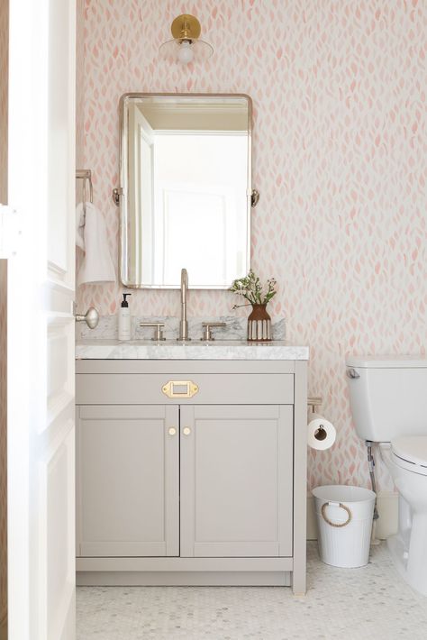 Cove Remodel : The Kids' Spaces - Studio McGee Mcgee Bathrooms, Studio Mcgee Bathroom, Mcgee Bathroom, Blush Bathroom, Makeover Kamar Mandi, Dekorere Bad, Bad Inspiration, Gorgeous Bathroom, 아파트 인테리어