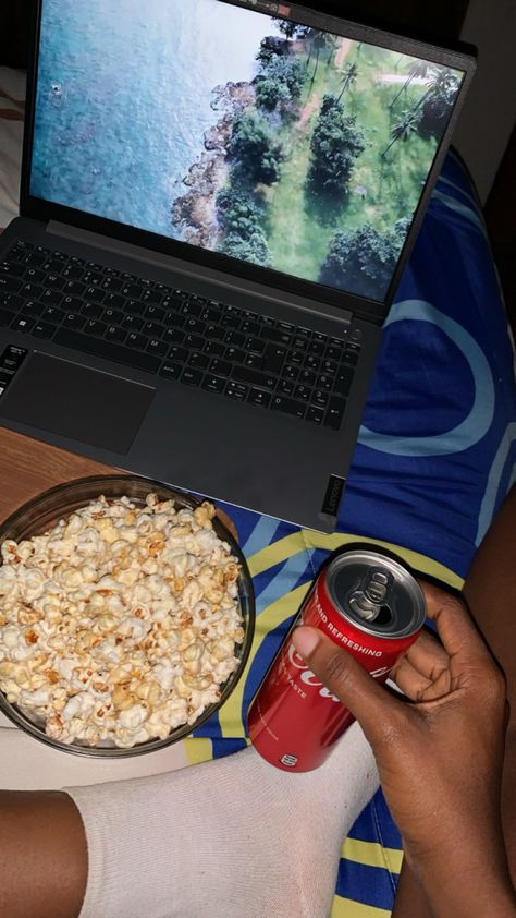 Solo movie night idea, popcorn movie, indoor movie night Solo Movie Night, Indoor Movie Night, Movie Night Aesthetic, Study Video, Popcorn Movie, Motivation To Start, 2023 Aesthetic, Night Aesthetic, Time Lapse