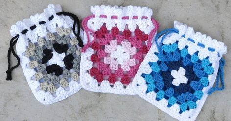 Granny Square Drawstring Pouch Crochet Granny Square Messenger Bag Free Pattern, Crochet Granny Square Drawstring Pouch, Small Granny Square Bag Pattern Free, Granny Square Pouch Pattern, Granny Square Pouch Free Pattern, Granny Square Drawstring Pouch, Small Granny Square Bag, Granny Square Drawstring Bag, Crochet Granny Square Pouch