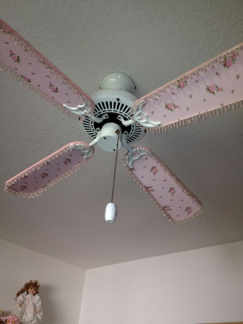 Ceiling Fan Wallpaper, Cute Fans For Bedroom, Ceiling Fan Aesthetic, Pink Ceiling Fan, Ceiling Fan Makeover, Coquette Room, Cute Room Ideas, Pretty Room, Room Redo