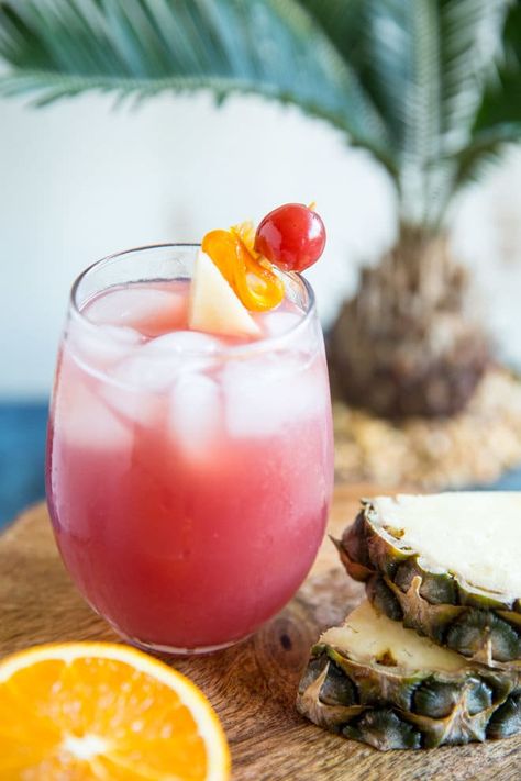 Inspired by Carnival Cruises, this Pirate Punch recipe is sweet, fruity, and tastes just like the tropics! Directions for 1 cocktail or a pitcher of 8. Pink Lemonade Vodka Slush, Pirate Punch, Easter Punch, Pirate Drinks, Pink Lemonade Vodka, Carnival Cruises, Cranberry Juice Cocktail, Punch Recipe, Square Photo