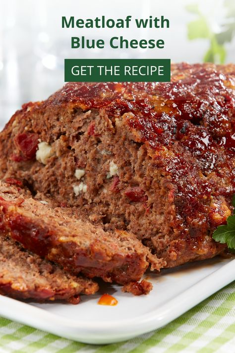 Blue Cheese Meatloaf, Meatloaf Recipe With Cheese, Grass Fed Beef Recipes, Mushroom Meatloaf, Cheese Stuffed Meatloaf, Blue Cheese Recipes, Beef Meatloaf, Bleu Cheese, Broccoli Beef