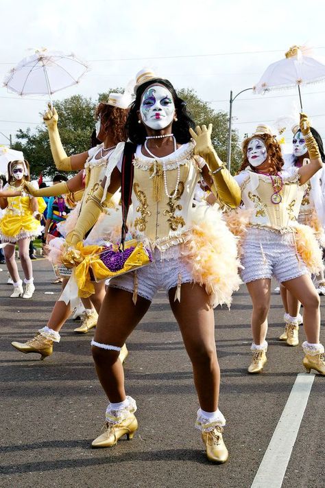 New Orleans Second Line, Hades Town, Mood Broad, Dancing In The Street, Second Line Parade, New Orleans Fashion, African Ancestry, Mardi Gras Outfits, Louisiana Art