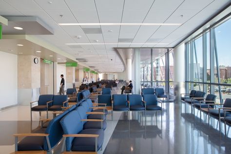 Martin Luther King, Jr. Outpatient Center | HDR Hospital Waiting Room, Waiting Room Design, Medical Furniture, Modern Hospital, Dental Office Design Interiors, Hospital Architecture, Building Aesthetic, Healthcare Architecture, Children Hospital