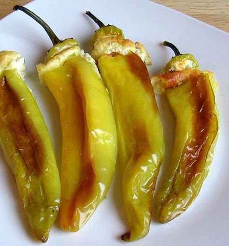 This recipe for Hungrian cheese-stuffed wax peppers or sajtos toltott paprika is a perfect meatless main course or side dish. Hungarian Wax Peppers, Hungarian Peppers, Wax Peppers, Hot Pepper Recipes, Paprika Recipes, Macedonian Food, Hungarian Cuisine, Pepper Recipe, Banana Peppers