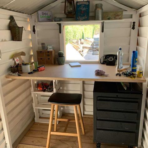 Small Shed Layout, Small She Shed Ideas, Inside She Shed Ideas, Shed Hangout Ideas, Shed Office Interior, Backyard Shelter, Rustic She Shed, Shed Exterior Ideas, She Shed Ideas