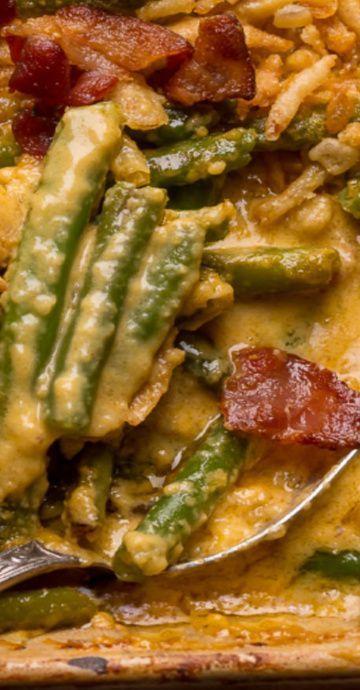 cheesy bacon green bean casserole Gourmet Green Bean Casserole, Bacon Green Bean Casserole, Green Bean Casserole Bacon, Green Casserole, Cheesy Green Beans, Crispy Fried Onions, Green Bean Casserole Recipe, Bacon Sauce, Baker By Nature