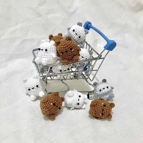 keratcunan on Twitter: "CROCHET GIFT IDEAS — a thread https://t.co/VrgLUnrGft" / Twitter Crochet Packaging Ideas, Embroidery Kit Packaging, Crochet Packaging, Crochet Gift Ideas, Packaging Idea, Crochet Business, Crochet Gift, Punch Needle Embroidery, Bare Bears