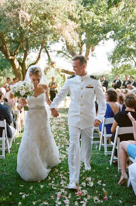 Military Wedding Pictures, Army Wedding, Marine Wedding, Navy Uniform, Military Wedding, Professional Wedding Photography, Navy Wedding, Pretty Wedding, Future Wedding