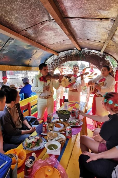 Mexican Family Gathering Aesthetic, Summer In Mexico, Dancing To Music, Mexican Party Food, Mexico Summer, Mexico Party, Sanctuary Home, Mexico Country, Mexican Treats