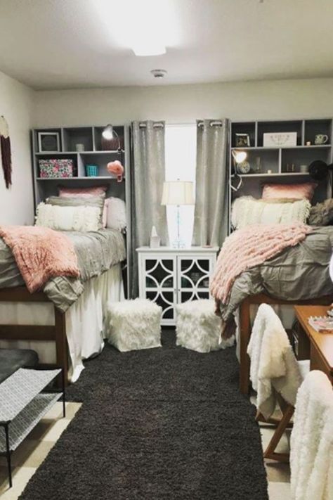 Bedroom Ideas College, Shared Bedroom Ideas, College Bedroom Decor, Girl Dorms, Dorm Room Hacks, College Bedroom, Dorm Room Diy, College Roommate, Room Hacks