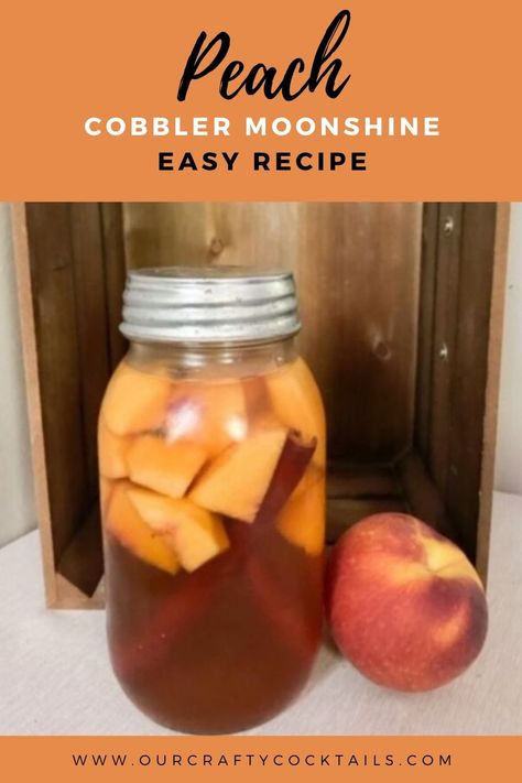 Peach Cobbler Moonshine Recipe, Green Apple Caramel, Peach Pie Moonshine, Green Apple Martini, Flavored Moonshine Recipes, Moonshine Drink Recipes, Peach Moonshine, Caramel Martini, Moonshine Cocktails