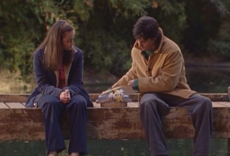 The 30 Best Episodes of Gilmore Girls | Tell-Tale TV Rory Jess, Fictional Couples, Dean Forester, Rory And Jess, Gilmore Girls Outfits, Jess Mariano, Lorelai Gilmore, My Kind Of Love, Tv Couples