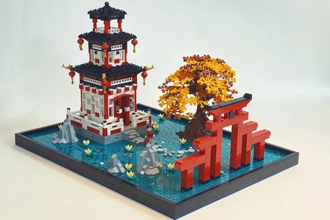 Lantern In The Wind Chinese House Design, Japanese Minecraft Builds, Lego Ninjago City, Minecraft Japanese, Japanese Town, Japanese Lantern, The Iron Giant, Lego Craft, Asian Architecture