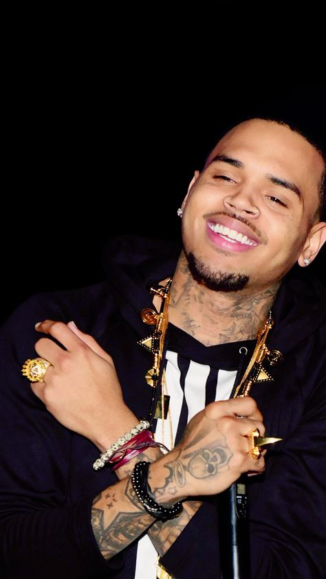 Chris Brown Photos, Chris Brown Art, Chris Brown Photoshoot, King Chris, Chris Brown Outfits, Chris Brown Style, Chris Brown Wallpaper, Chris Brown X, Chris Breezy