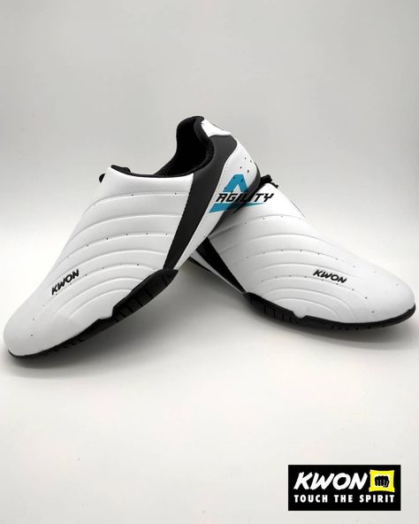 KWON Taekwondo Martial Arts shoes >size 235cm-285cm >Upper material:high quality PU/PU+mesh >Lining material:cotton fabric >Outsole: TPR or rubber >Style:lace-up,elastic Taekwondo Shoes, Martial Arts Shoes, Sport Boots, Taekwondo Training, Pu Pu, Chinese Clothes, Casual Footwear, Stylish Glasses, Training Tools