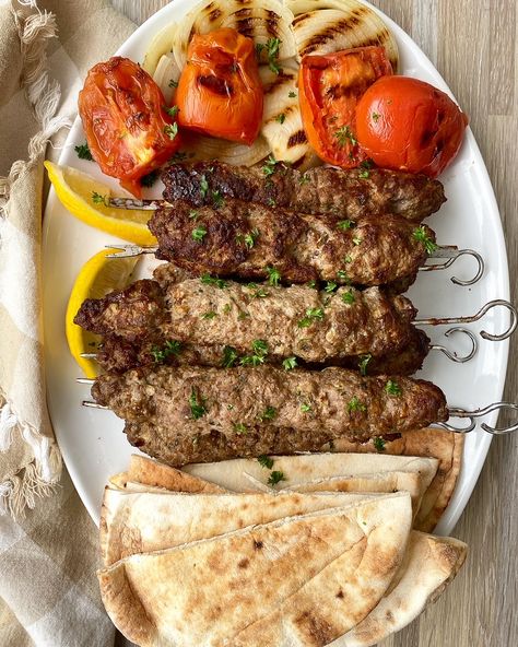 Air Fryer Kofta Kebabs (Low-Carb, Paleo, Whole30) Beef Kofta Air Fryer, Beef Kofta Recipe, Meat Patties, Beef Kebabs, Kofta Recipe, Pakistani Recipes, Delicious Paleo Recipes, Keto Holiday, Kabob Recipes