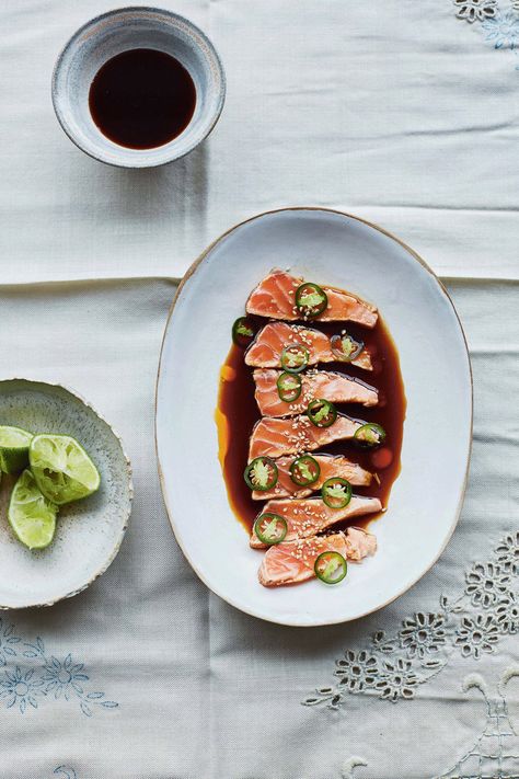 Salmon Tataki, Nasu Dengaku, Tim Anderson, Asian Dinner, Raw Salmon, Easy Japanese Recipes, Japanese Cooking, Japanese Dishes, Toasted Sesame Seeds