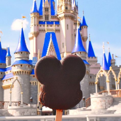 Disney for Foodies on Instagram: “The same classic Mickey Ice Cream Bar but in a different background! 🏰⭐🏰⭐🏰⭐🏰⭐🏰⭐ I would like to make a recap of what I've experienced today…” Mickey Ice Cream Bar, Mouse Chocolate, Mickey Ice Cream, Ice Cream Bar, Chocolate Ice, Icecream Bar, Disney World Trip, Chocolate Ice Cream, Walt Disney World