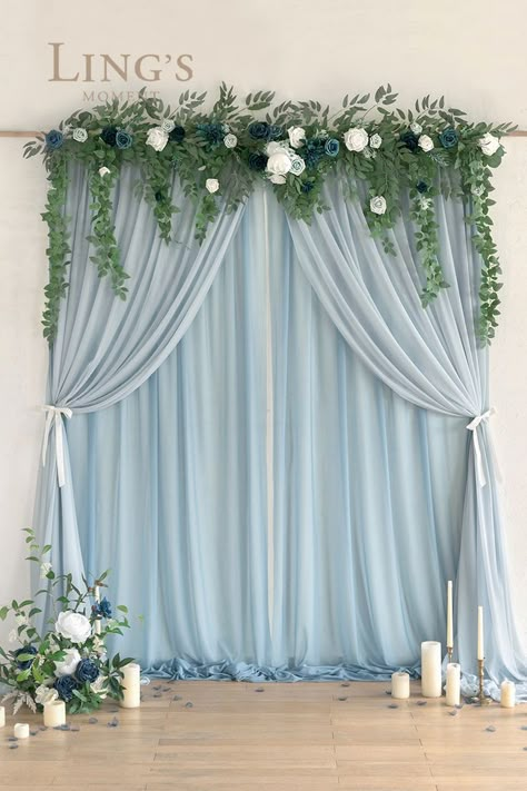 Flower Curtain Backdrop, Blue Rustic Wedding, Wedding Ideas Vintage, Idee Babyshower, Backdrop Curtains, Wedding Background Decoration, Curtain Backdrop, Diy Wedding Backdrop, Backdrop Diy