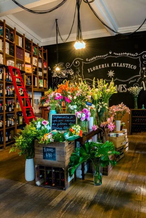 Florist Shop Interior, Plant Shop Ideas, Botanical Room, Ffxiv Housing Ideas, Flower Shop Interiors, Farmers Market Booth, Flower Shop Decor, Antique Booth Ideas, Flower Shop Design