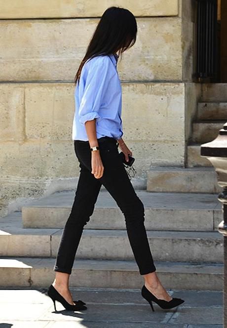 Black Skinnies Outfit, Emmanuelle Alt Style, Barbara Martelo, Rock And Roll Fashion, Camille Rowe, Emmanuelle Alt, French Vogue, Parisienne Chic, Jeanne Damas