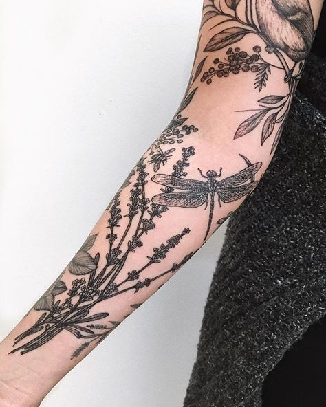 Love Flower Tattoo, Yg Tattoos, Fern Tattoo, Ankle Bracelet Tattoo, Lavender Tattoo, Key Tattoos, Free Tattoo Designs, Mimosa Flower, Men Tattoo