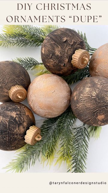 Chalk Paint Ornaments Diy, Diy Brown Christmas Ornaments, Rub And Buff Christmas Ornaments, Spray Paint Ornaments Diy, Rub N Buff Ornaments, Rub N Buff Christmas Ornaments, Diy Gold Ornaments, Baking Soda Paint Ornaments, Diy Vintage Ornaments