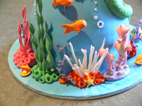 Marine Cake, Fish Cake Birthday, Octonauts Birthday Party, Nemo Cake, Shark Birthday Cakes, Little Mermaid Cake, Sea Cake, Ocean Cakes, Little Mermaid Cakes