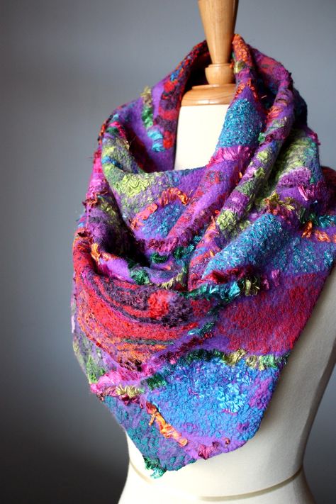 Felt Fashion, Nuno Felt Scarf, Felted Scarf, Wool Projects, Felted Scarves, Nuno Felting, Wet Felting, Soft Sculpture, Felt Art