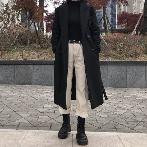 00s Mode, Dark Academia Outfits, Mode Emo, Academia Outfits, Dark Academia Fashion, Academia Fashion, K Fashion, Mode Kpop, Ținută Casual