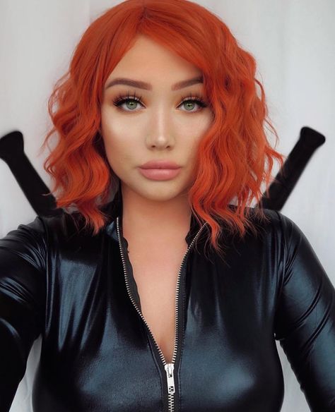 Halloween Costumes With Orange Hair, Orange Hair Costumes, Ginger Hair Costume Ideas, Halloween Costumes Redhead, Red Hair Costume, Red Hair Halloween Costumes, Red Bob Hair, Marvel Inspired Outfits, Wavy Bob Wig