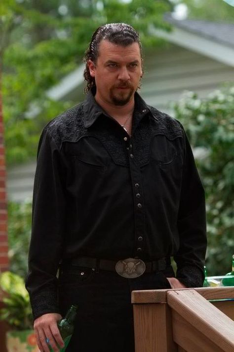 Danny McBride as Kenny Effin' Powers Husband Vibes, Righteous Gemstones, Kenny Powers, Fingerless Leather Gloves, Danny Mcbride, Landing Ideas, Funny Guys, Costume Guide, Slang Words