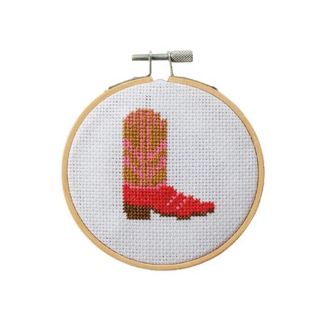 Choose our bundle below and grab 10 of these kits for 25% off OR use the code CROSSSTITCHLOVE to get 4 for the price of 3, just add 4 to your basket! Cowboy Boots Cross Stitch Patterns, Thread Needle, Beginner Crafts, Art College, Contemporary Embroidery, Mini Cross Stitch, Mini Cross, Color Crafts, Weekend Projects