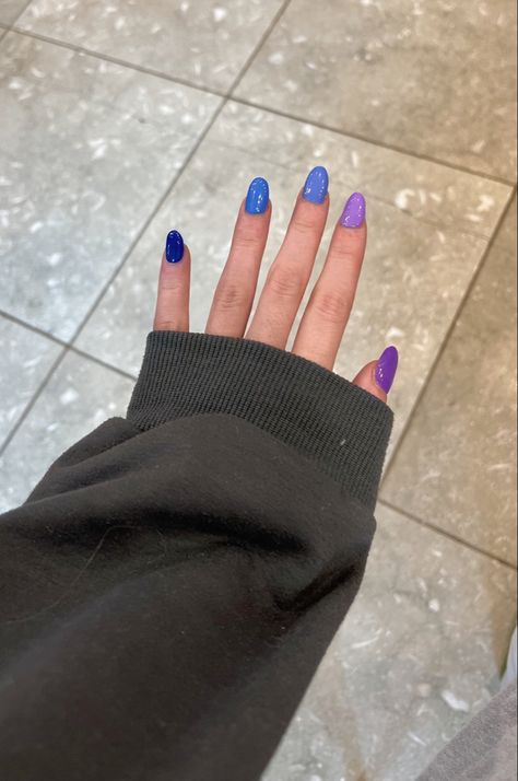 Blue And Purple Gel Nails, Blue And Purple Nail Ideas, Dark Blue Purple Nails, Bluish Purple Nails, Blue Purple Nails Ideas, Blue Nails Round, Purple And Blue Nails Ideas, Purple And Blue Nails Designs, Blue And Purple Nails Designs