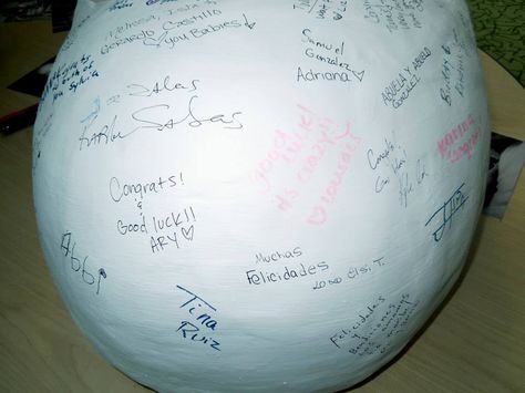 everybody signs the belly cast at shower Belly Casting Decorating Ideas, Shower Lyrics, Belly Cast Decorating Boy, Pregnant Belly Cast Diy, Pregnant Belly Mold, Pregnant Belly Cast, Cast Decoration, Newborn Checklist, Having Twins