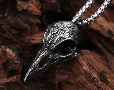 Crow Skull Necklace, Dnd Artifacts, Viking Accessories, Crow Jewelry, Classic Pendant Necklace, Crow Pendant, Bird Skull Necklace, Crow Necklace, Raven Skull Necklace