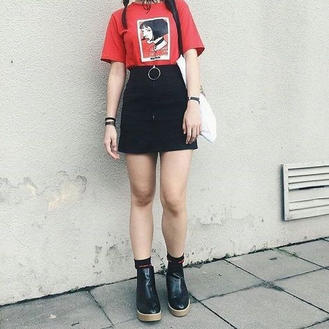 Mode Ulzzang, Mode Grunge, Korean Fashion Summer, Korean Fashion Outfits, Fashion 80s, Bohemian Mode, Mode Boho, Tumblr Outfits, Korean Fashion Trends