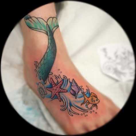 Mermaid Tail And Wave Tattoo, Mermaid Foot Tattoo, Little Foot Tattoos, Mermaid Tail Tattoo, Thigh Tats, Tail Tattoo, Tattoo Mermaid, Mermaid Tattoo Designs, Seahorse Tattoo